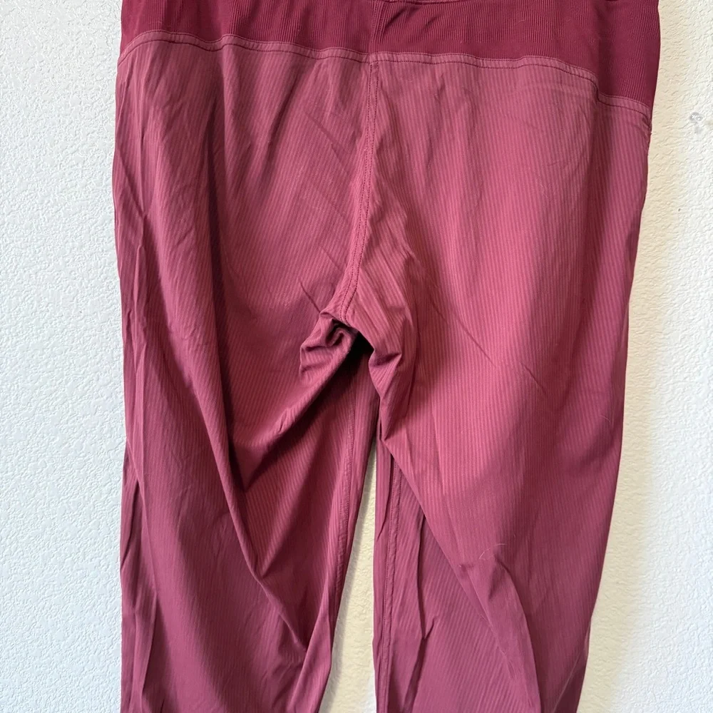 Lululemon Dance Studio Mid-Rise‎ Joggers Sz 10